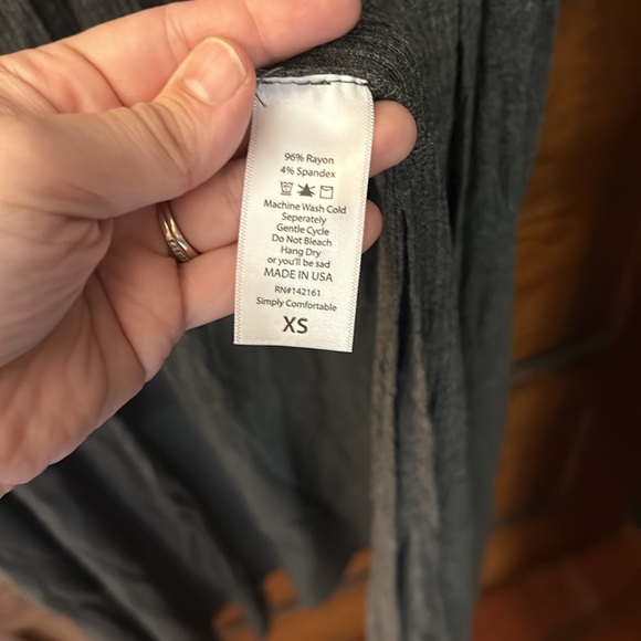 Joy vest with side slits - Picture 3 of 5